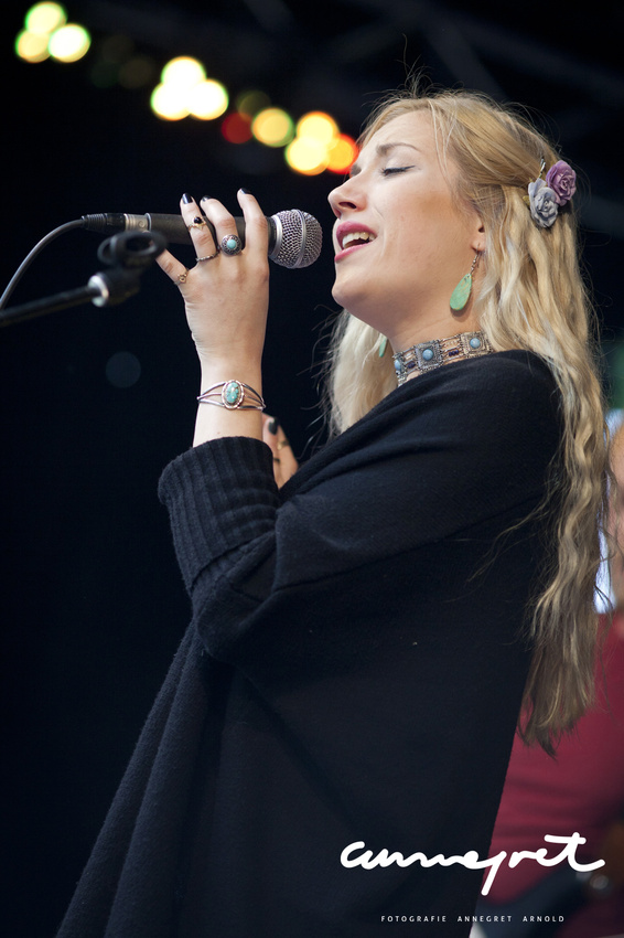 Lili Rubin live bei der Rockbuster-Vorrunde in Mainz 2016.