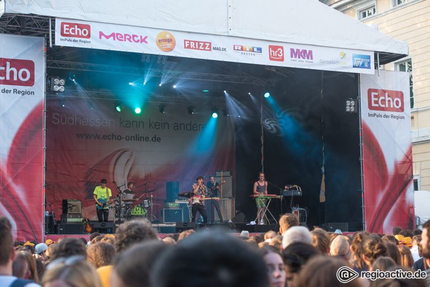 Von Wegen Lisabeth live auf dem Schlossgrabenfest 2016, Darmstadt, 26.05.2016