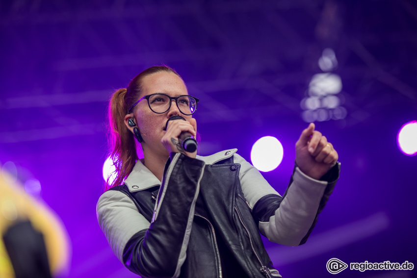 Fotos: Stefanie Heinzmann live auf dem Schlossgrabenfest 2016, Darmstadt, 29.05.2016